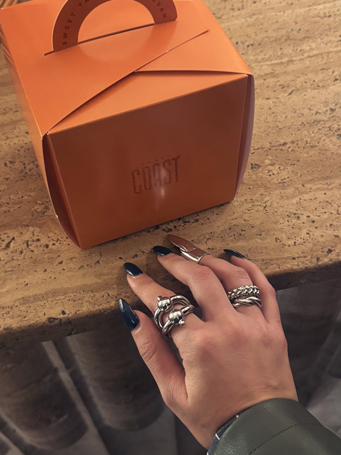 "Finger Tip" Ring