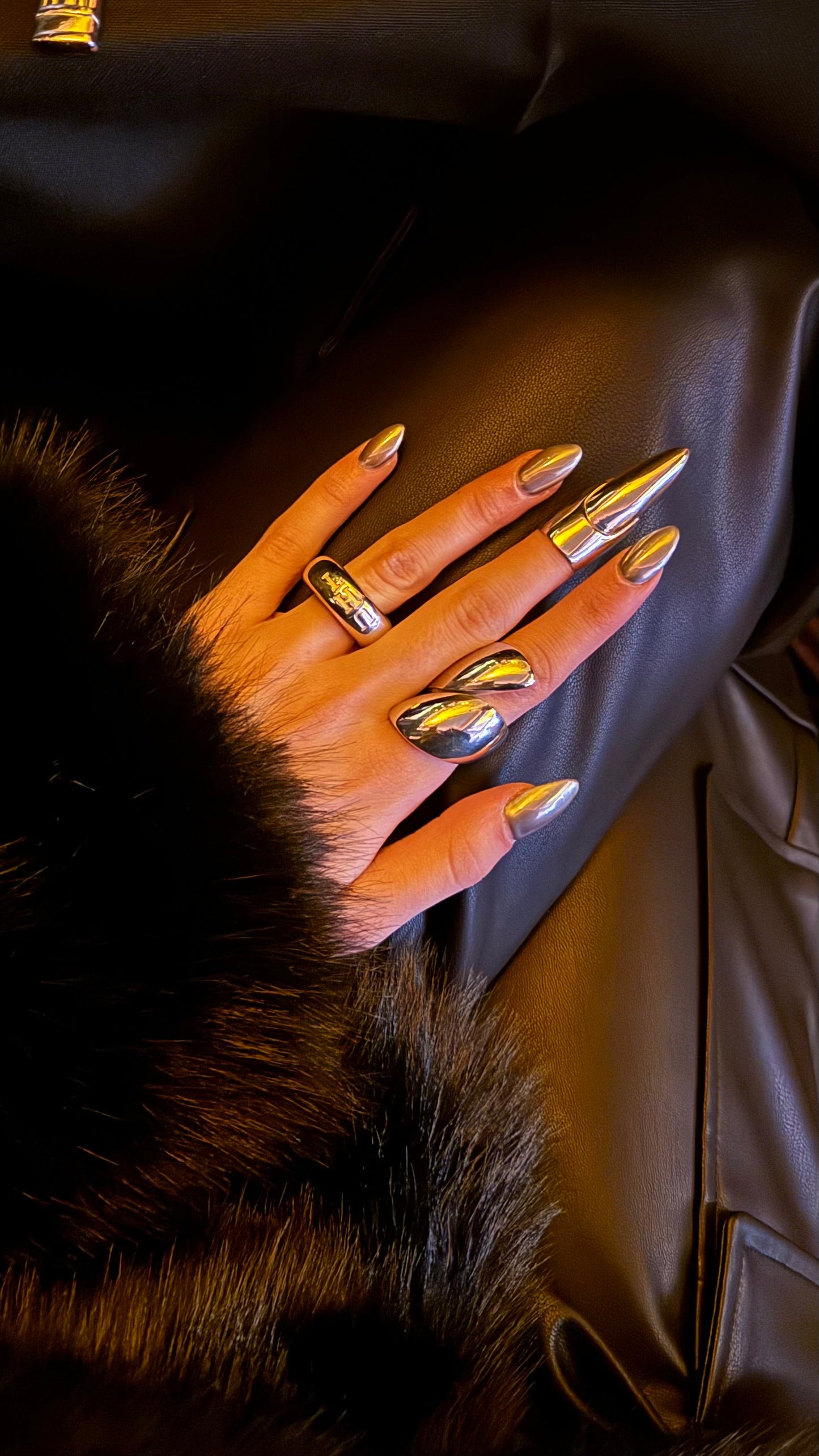 "Finger Tip" Ring