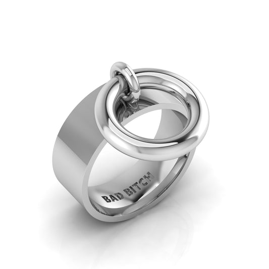 ''Hanging Circle'' Ring