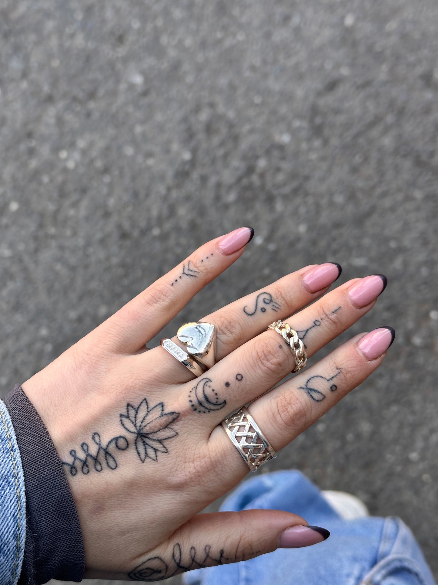 "Chunky Heart" Signet Ring